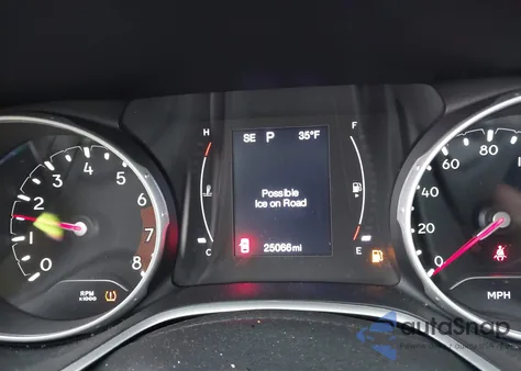 2021 Jeep Compass Latitude 4X4 from USA, damaged, VIN 3C4NJDBB4MT504634